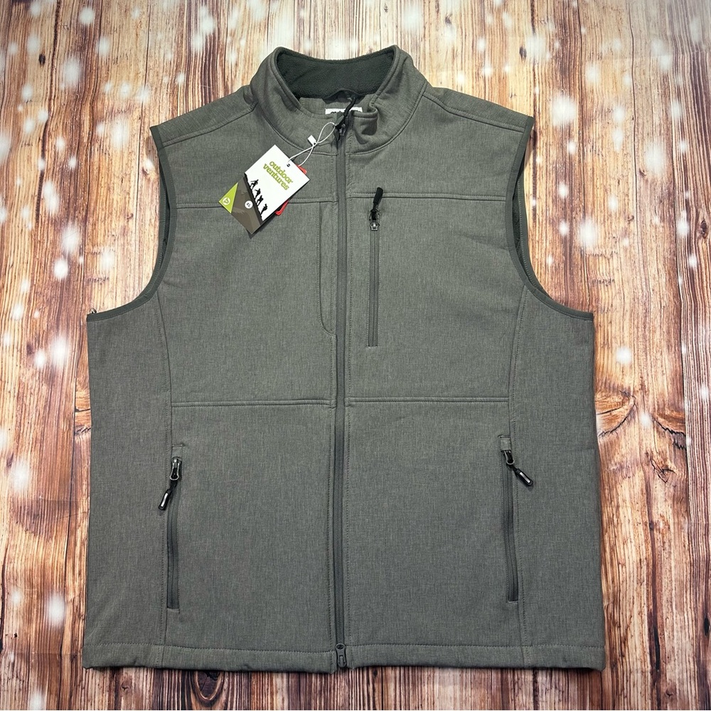 NWT Outdoor Ventures Men’s Gray Softshell Vest Size XL